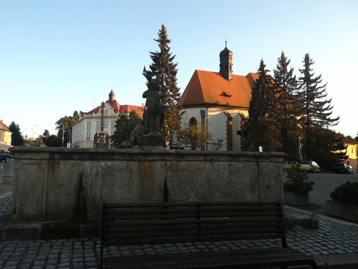 Penzion Na Jizdarne Stary Plzenec Dış mekan fotoğraf
