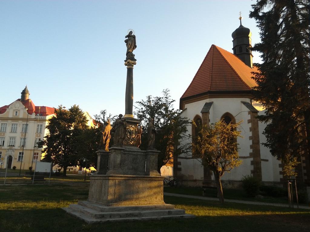 Penzion Na Jizdarne Stary Plzenec Dış mekan fotoğraf